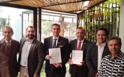Firma de convenio del HCA con Christus Muguerza Puebla