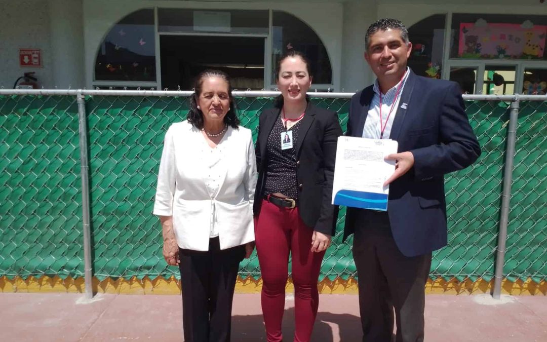 Firma de Convenio con Colegio Ovidio Decroly.